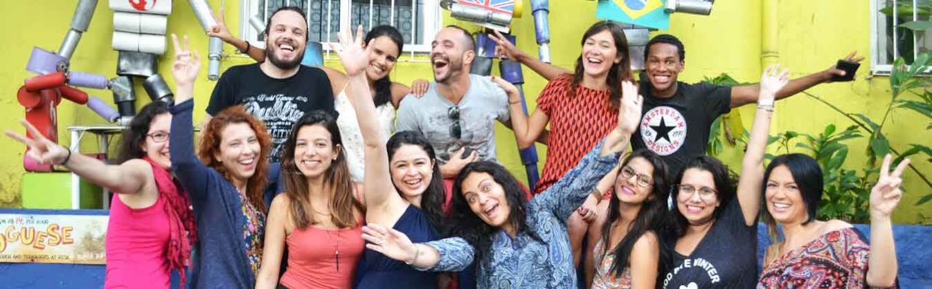 Volunteer Teachers in Rio de Janeiro, Brazil | Mais Caminhos